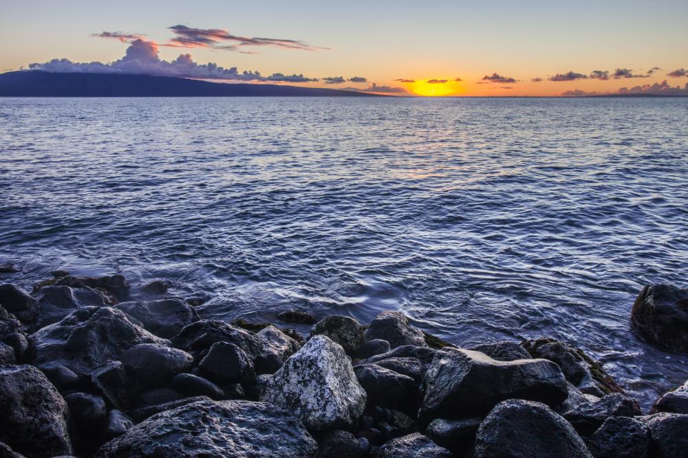 Maui Sunset At Shore